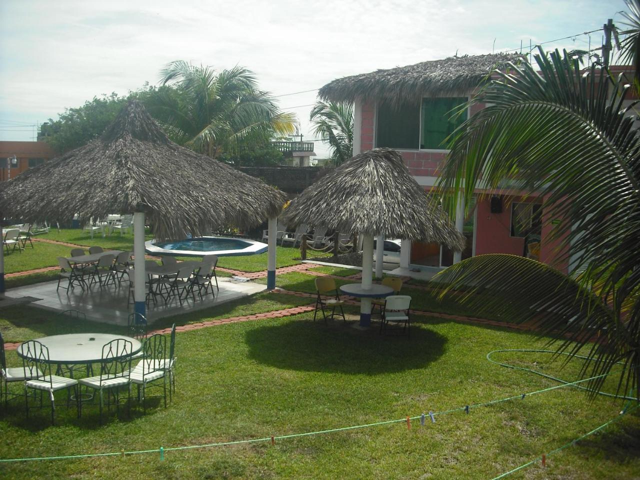 Hotel Villas Del Rey Playa Chachalacas 外观 照片