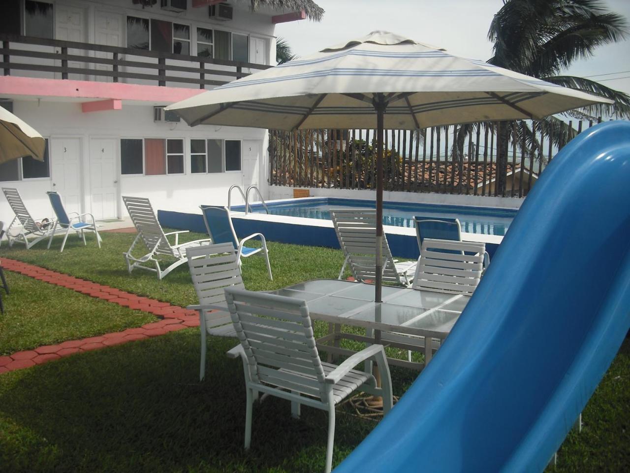 Hotel Villas Del Rey Playa Chachalacas 外观 照片